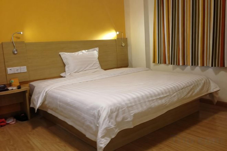Bedroom 3, 7Days Inn Chain Hotel (Anji Center), Huzhou