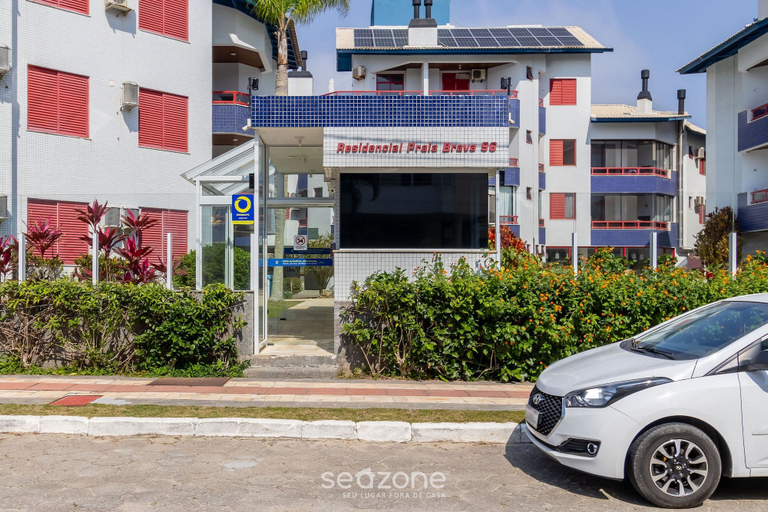 Others 2, Apt W/bbq and Access to Praia Brava Rra0103, Florianopolis