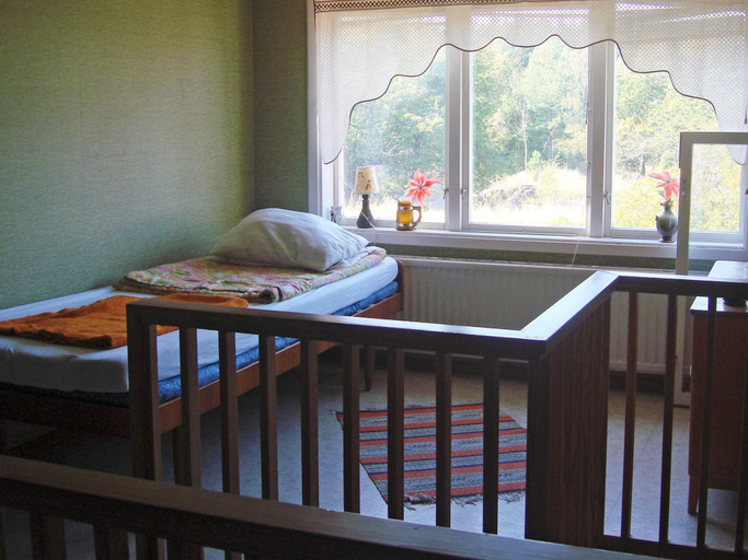 Bedroom 2, 6 Person Holiday Home in Morlunda, Hultsfred