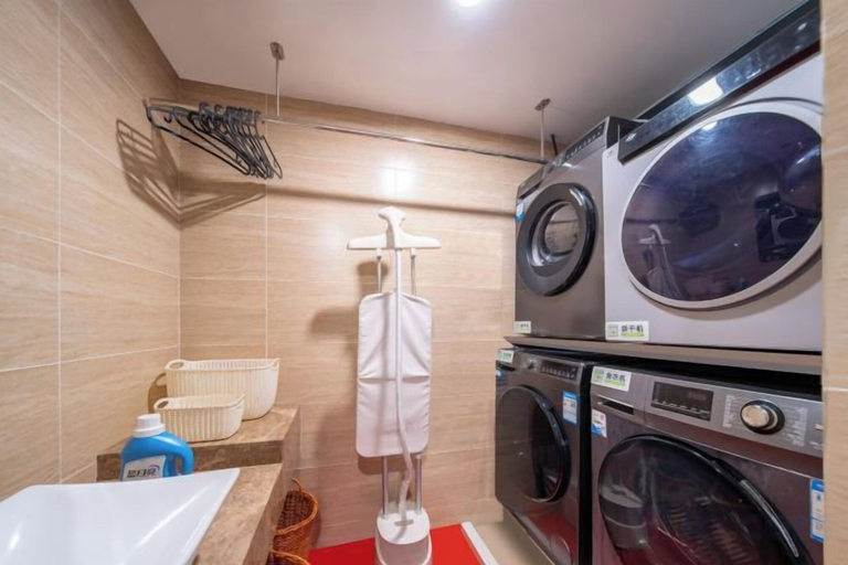 Bathroom, Radow Hotel Chain (Wenzhou Railway Station), Wenzhou