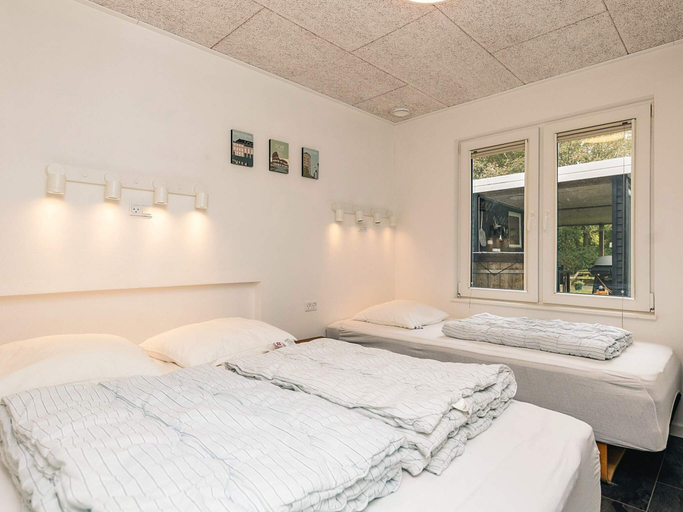 Bedroom 2, 4 Star Holiday Home in Vinderup, Struer