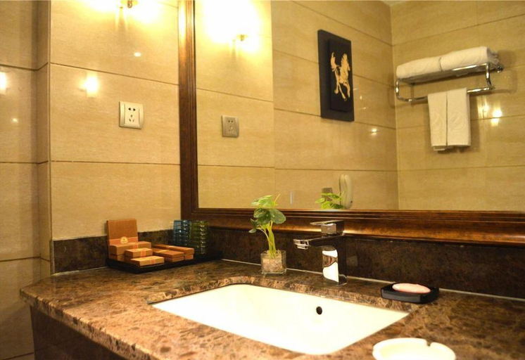 Bathroom 4, Chun XUE Four Seasons Hotel, Hohhot