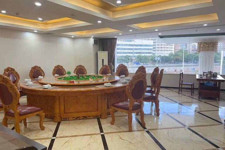 Food & Drinks 5, Vienna Hotel (Xinyi Jiaoyucheng River View), Maoming