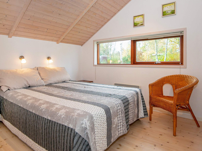 Bedroom 2, 8 Person Holiday Home in Ulfborg, Holstebro