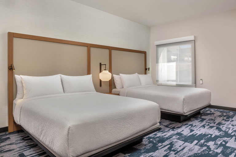 Bedroom 2, Fairfield By Marriott Inn & Suites Haverhill, Essex