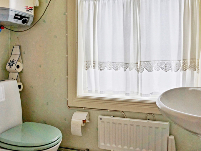Bathroom, 7 Person Holiday Home in Grisslehamn, Norrtälje