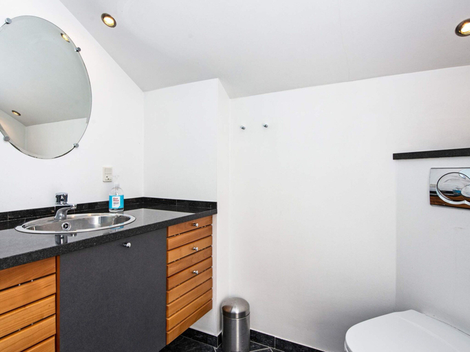 Others 5, 6 Person Holiday Home in Romo, Tønder