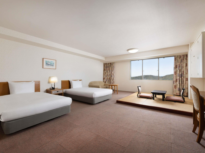 Bedroom 3, Mercure Wakayama Kushimoto Resort & Spa, Kushimoto