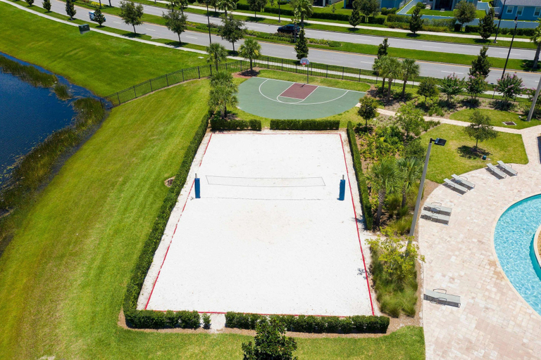 Others 2, Storey Lake 5BR Themed Villa 10 min to Disney, Osceola