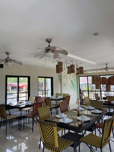 Food & Drinks 4, Belize Tagaytay, Tagaytay City