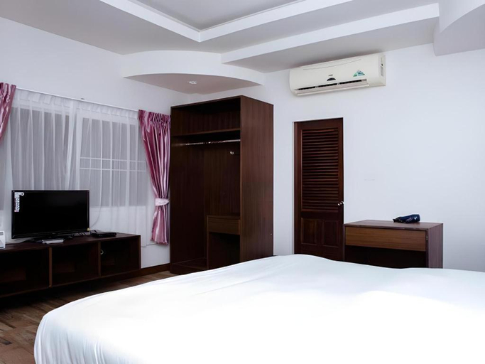 Bedroom 2, Phuingfah, Mae Rim