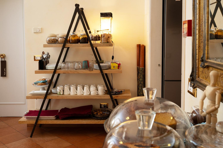 Food & Drinks, Residenza Gens Julia, Rome