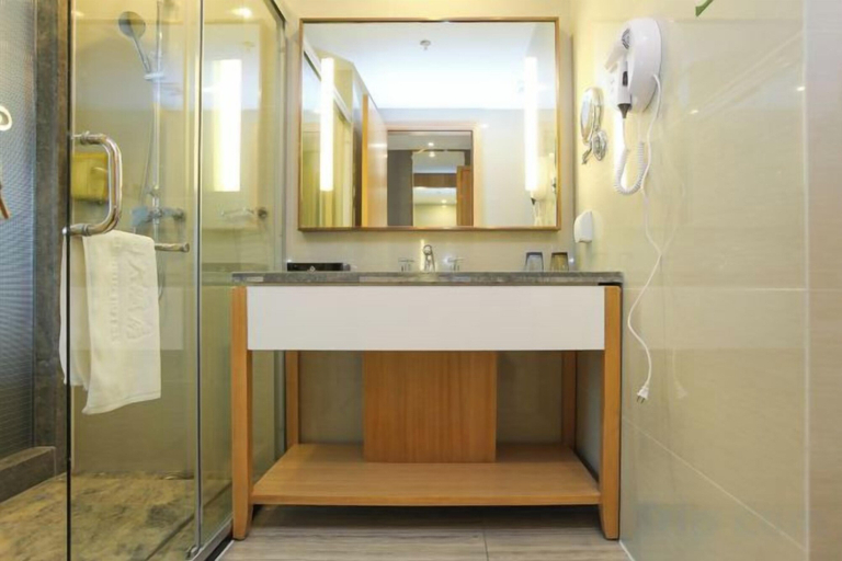 Bathroom 4, Daxinjunlan Hotel, Nantong