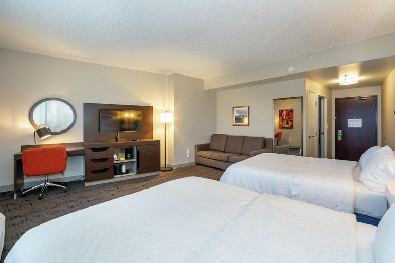 Bedroom 3, Hampton Inn & Suites Flagstaff, Coconino