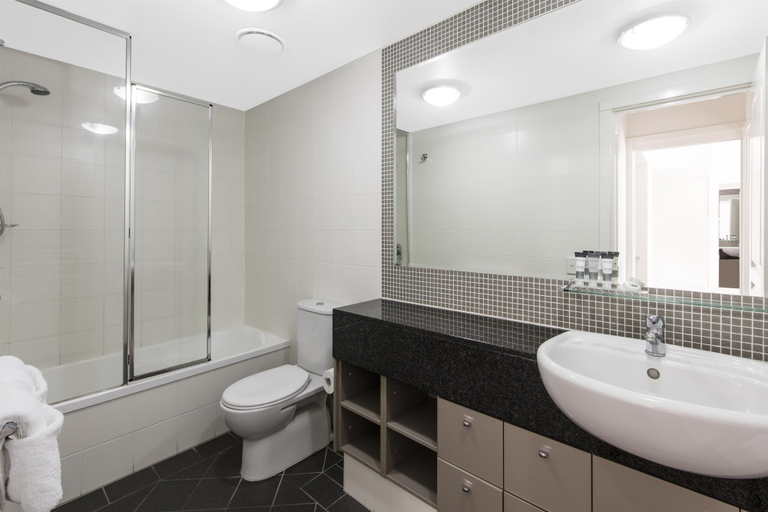 Bathroom 5, Oaks Brisbane Mews Suites, Bowen Hills