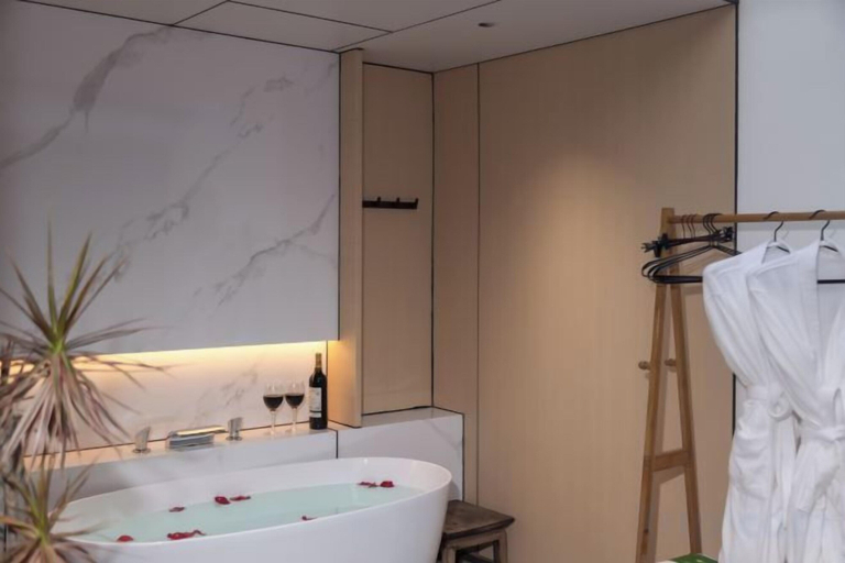 Bathroom 3, Dream Bay Hot Spring Resort, Baoshan