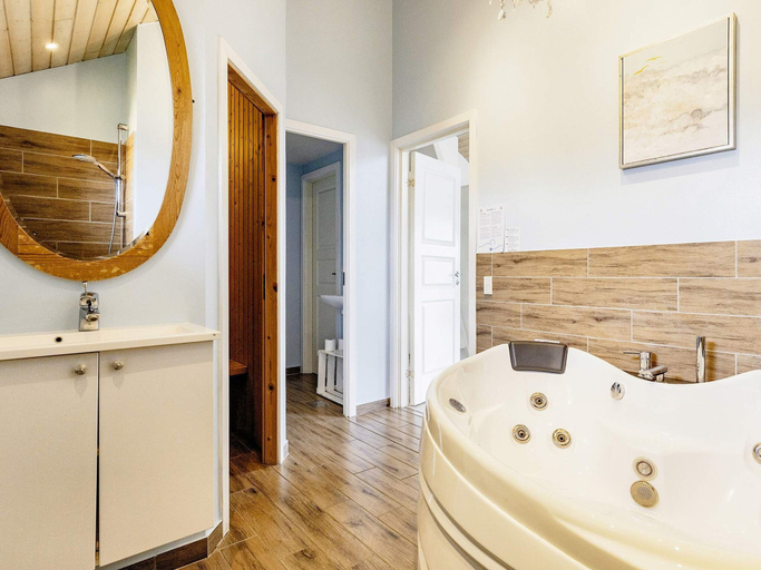 Bathroom 4, 4 Star Holiday Home in Vaeggerlose, Guldborgsund
