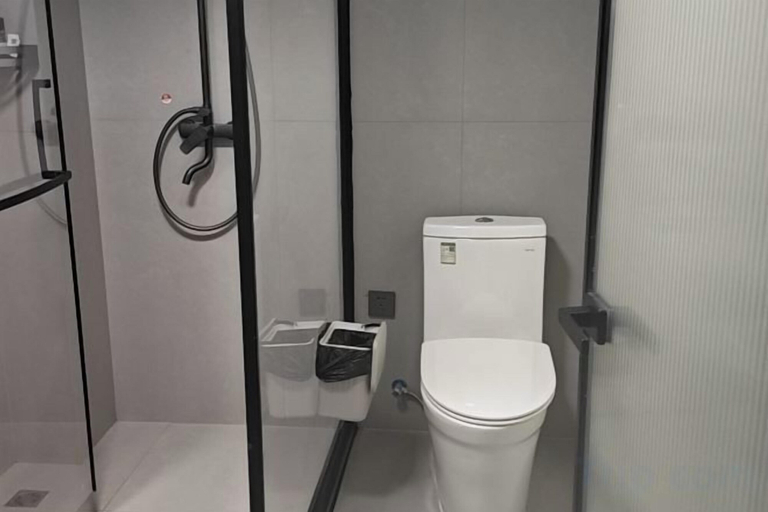 Bathroom, Qianqianju, Zhangjiajie