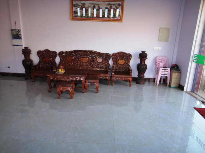 Public Area, Sambo Leap Guesthouse, Kampot