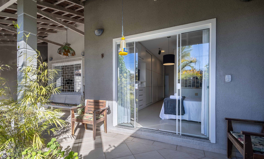 Others 3, 2BR House w/ Pool & BBQ in Penha Tzs210, Penha