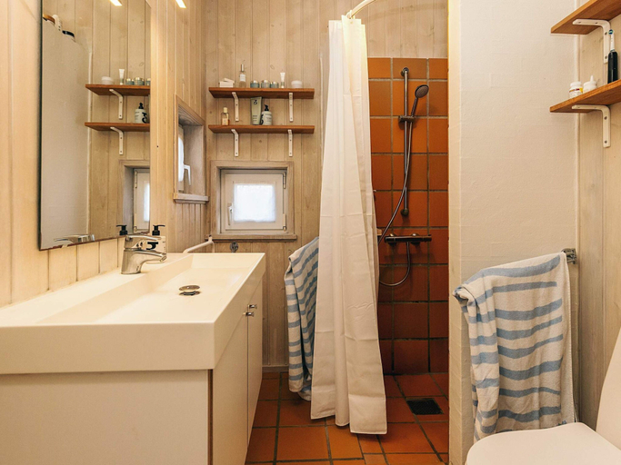 Bathroom 4, 5 Star Holiday Home in Hjorring, Hjørring
