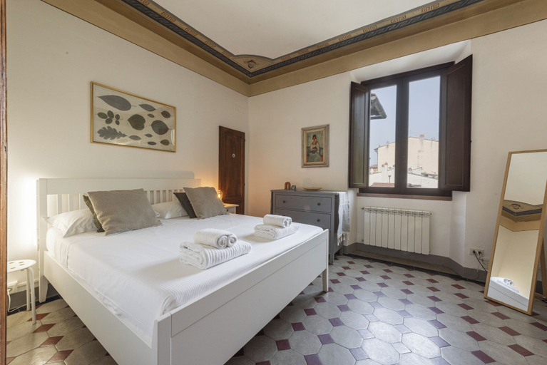 Others 2, Casa Emanuele by MMega, Florence