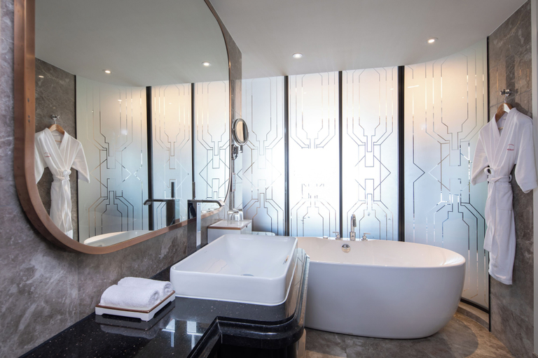 Bathroom 5, Oriental Riverside Bund View Hotel, Shanghai