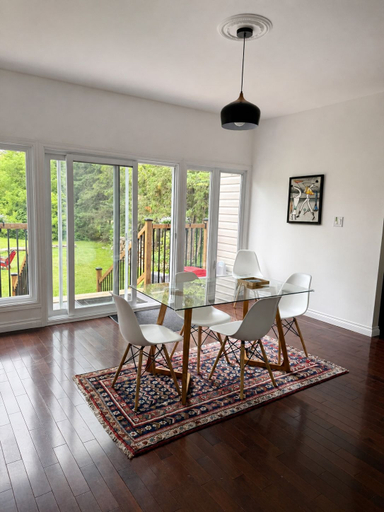 Others 5, Charming Chelsea Bungalow Central Location Modern Comforts, Les Collines-de-l'Outaouais