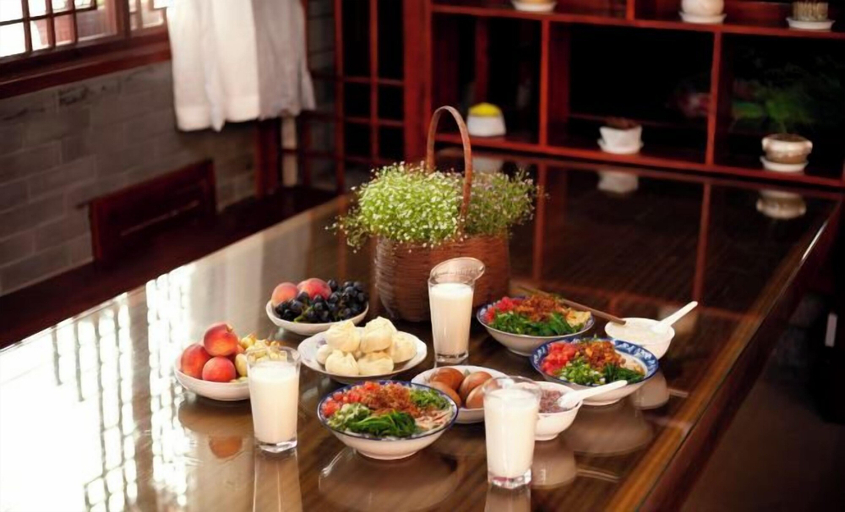 Food & Drinks 3, Yamingyuan Inn, Dali Bai