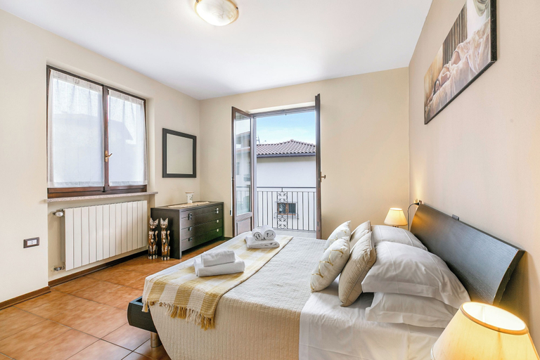Bedroom 3, Sunset in Baveno, Verbano-Cusio-Ossola