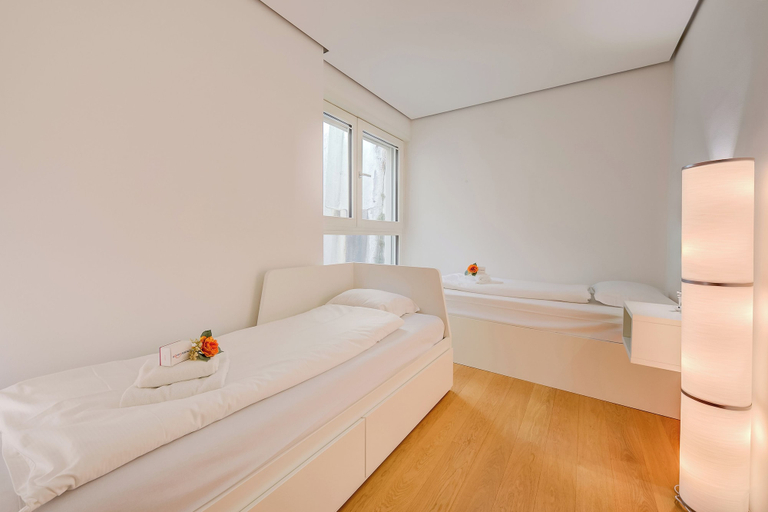 Others 4, Honeymoon With Panoramic Lake-view, Lugano