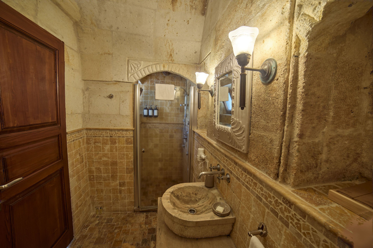 Bathroom 5, Meleklerevi Cave Hotel, Ürgüp
