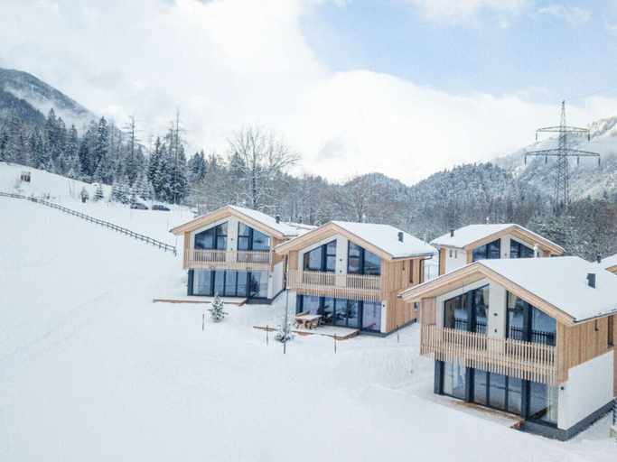 Others 5, Chalet With 4 Bedrooms, Sauna & Fireplace, Reutte