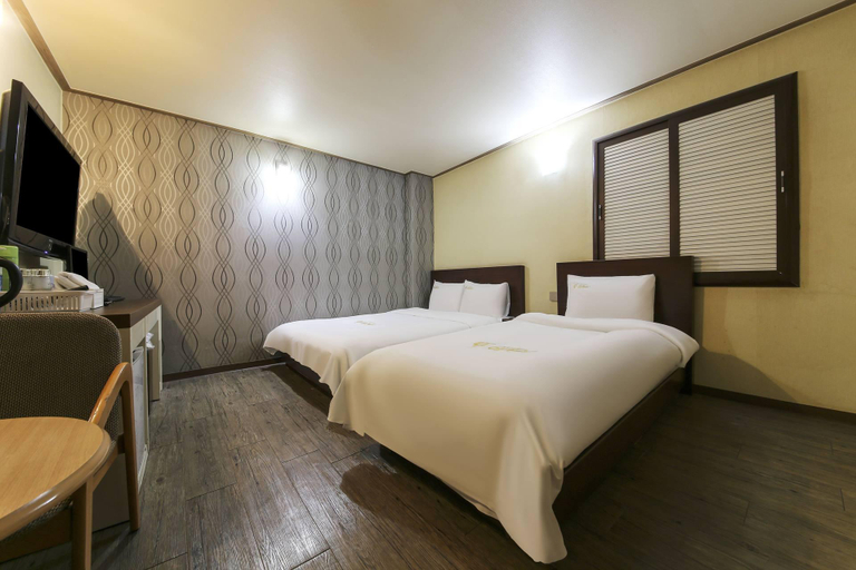Bedroom 3, Paju Geumchon Equus, Paju