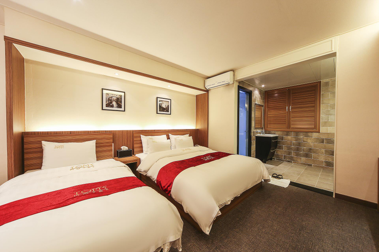 Bedroom 3, Gimje Toms Drive-in Self check-in Motel, Gimje