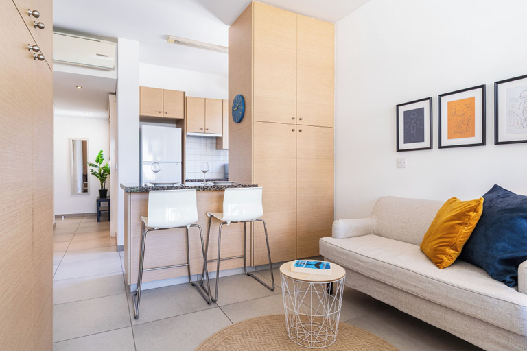 Others 3, Modern Elegant UNIC Studio Suite