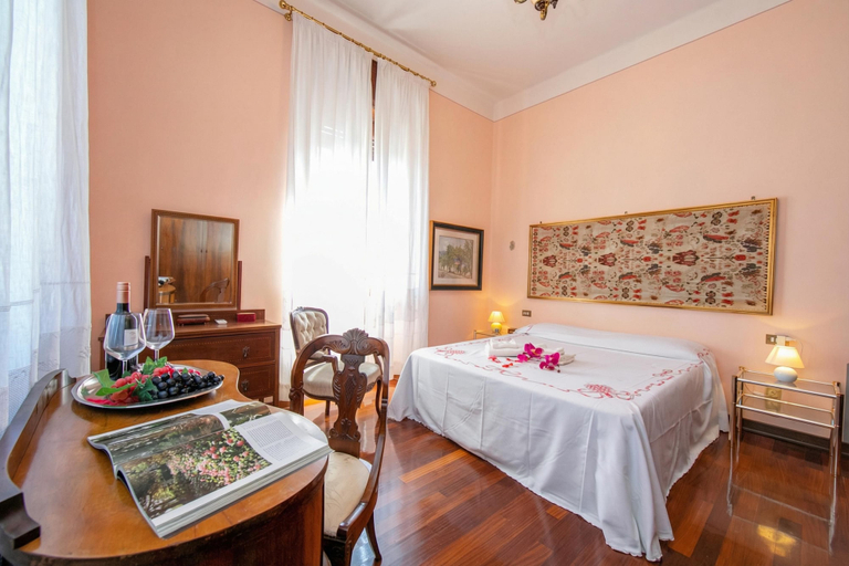 Bedroom 2, Villa Barbara, Brescia