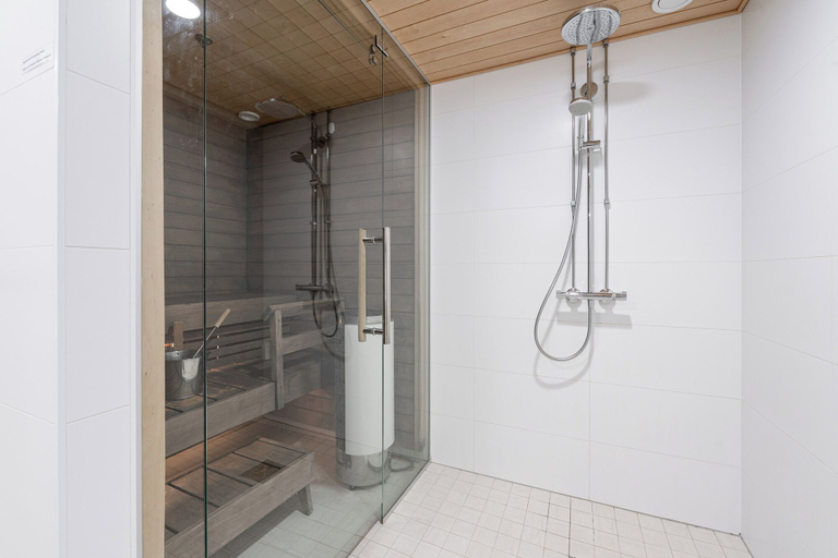 Bathroom 3, Stylish New 1BR Home with Sauna, Hosts 5 Guests, Pirkanmaa