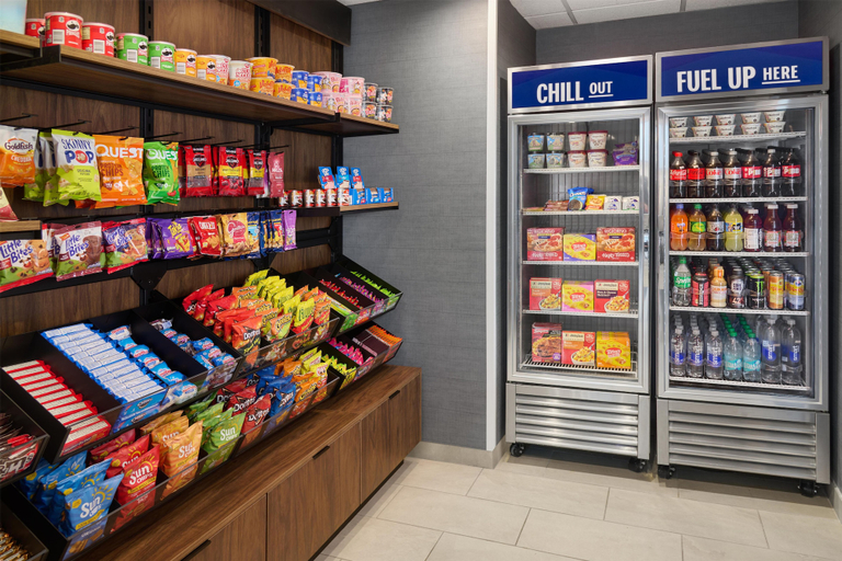 Food & Drinks 5, Hampton Inn & Suites Detroit/Sterling Heights, Macomb