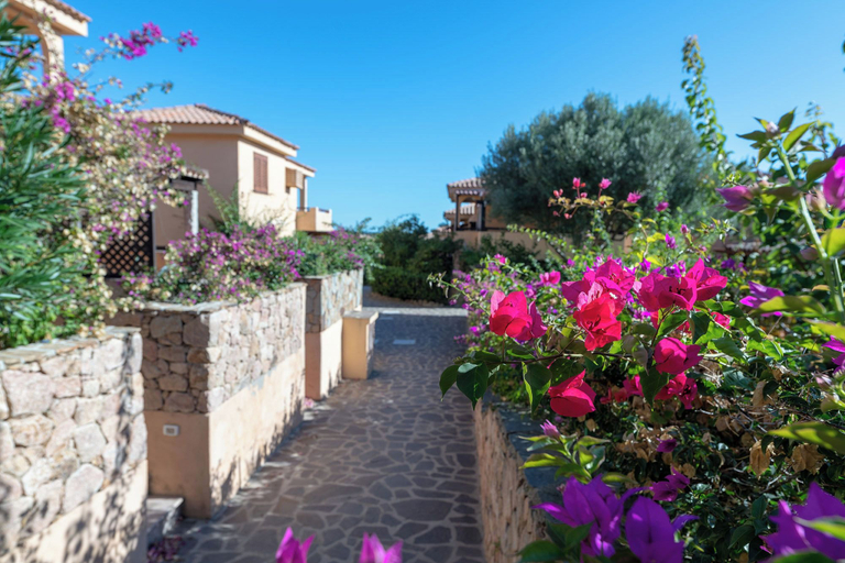 Others 4, Fantastico Baia de Bahas Residence Sea View 2 Bedroom Sleeps 6, Olbia-Tempio