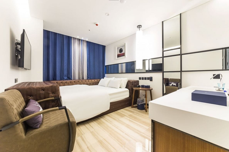 Bedroom 4, Hotel Tresbien, Guri