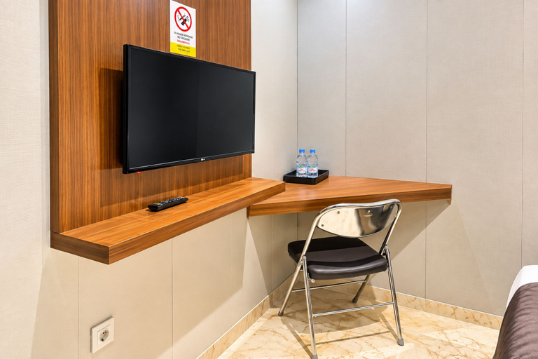 Others 5, 555 Nangka Guest House, Jakarta Selatan