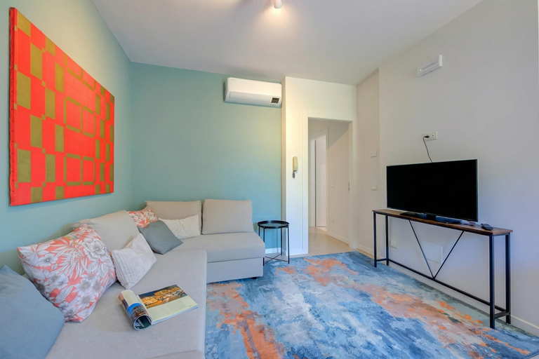 Others 3, Casa Lia 2BR for 4 in Desenzano Parking & AC, Brescia