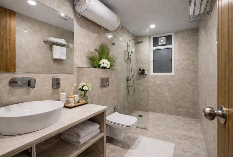Bathroom 4, Hotel Sakura by Maps, GURGAON, Gurgaon