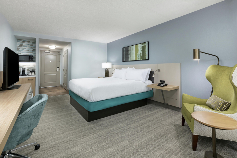 Bedroom 3, Hilton Garden Inn Greenville, Greenville