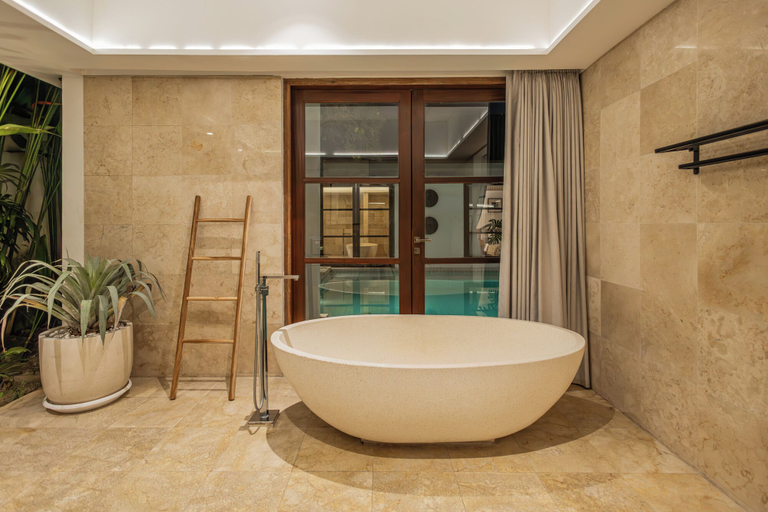 Bathroom 4, Villa Agathe, Badung