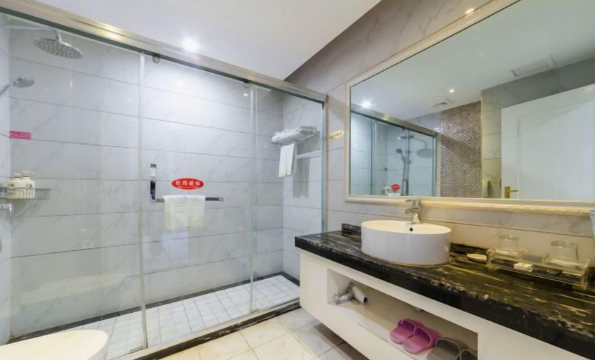 Bathroom, Lanzuan Hotel, Ankang