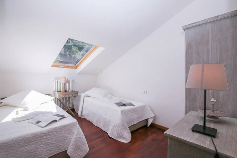Bedroom 3, Casa Al Prato Apt. G, Lecco