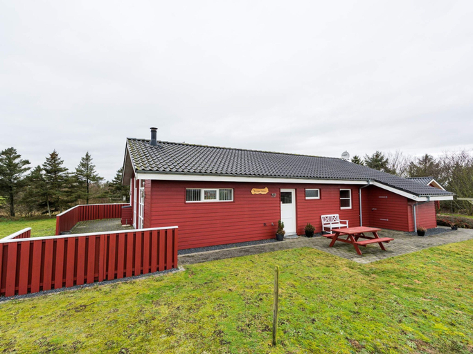 Exterior & Views 1, 4 Star Holiday Home in Tarm, Ringkøbing-Skjern