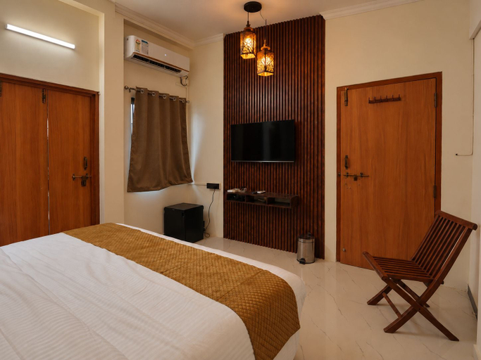 Others 4, Hotel Shree Kripa, Ujjain